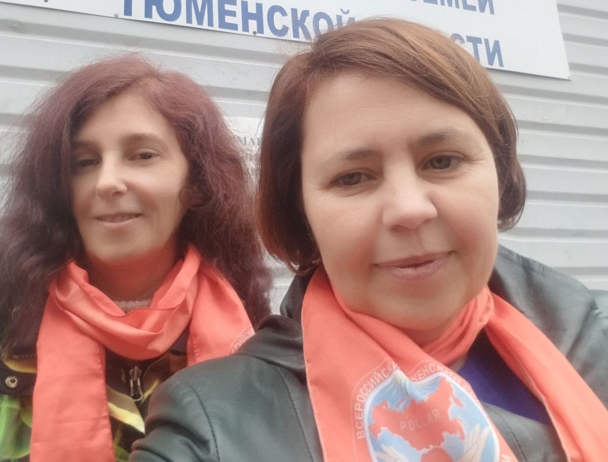 Активисты женского союза «Надежда России» помогают многодетным семьям