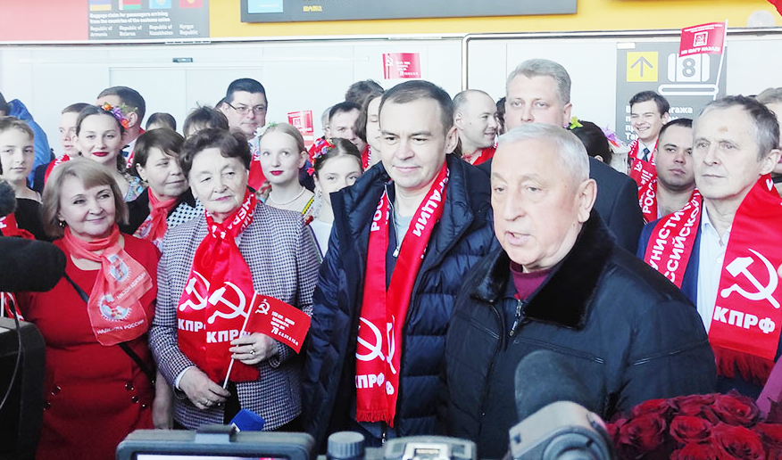 
                         Тамара Казанцева благодарит тюменцев за поддержку Николая Харитонова на выборах                                        