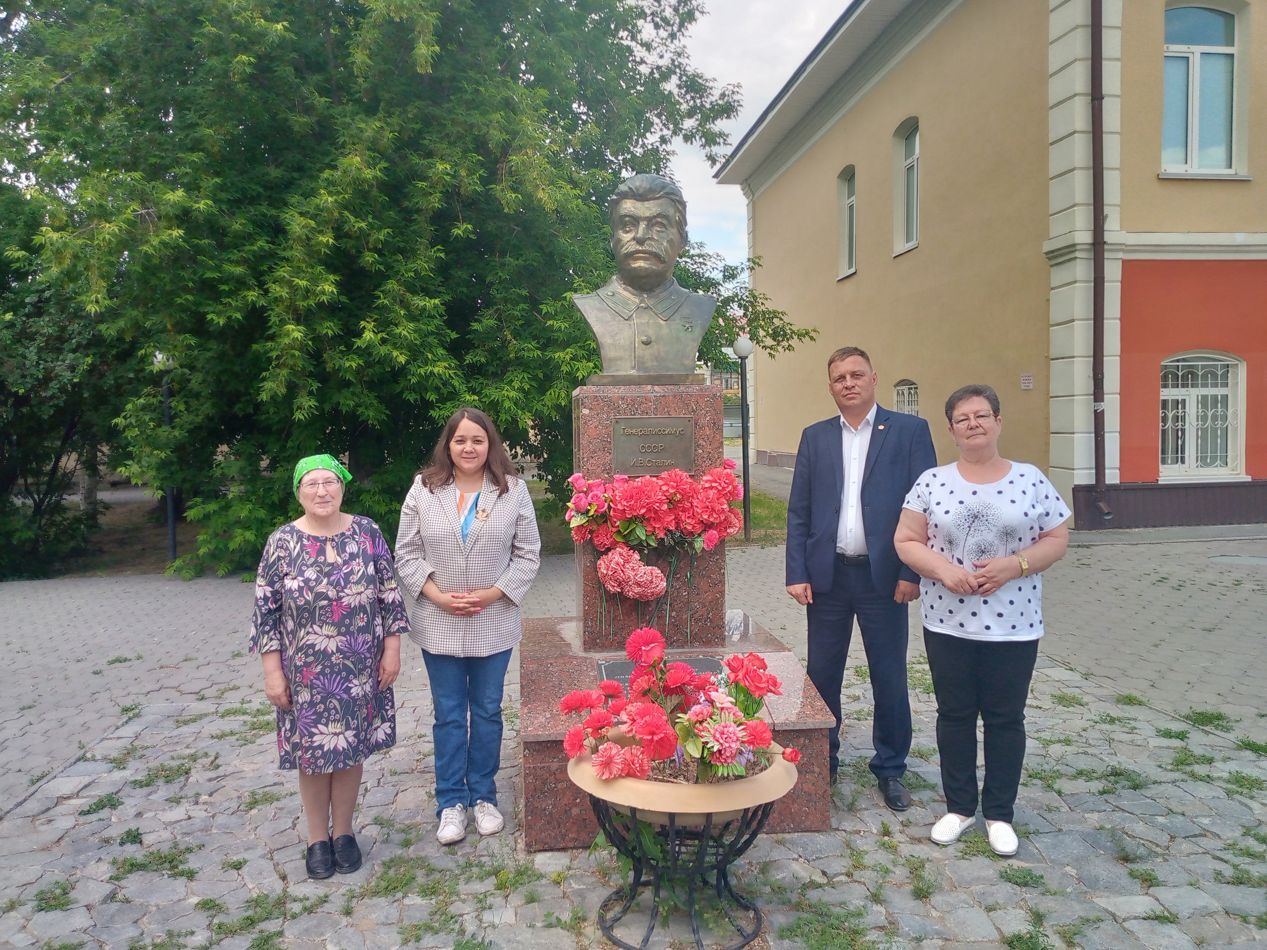 Регина Юхневич встретилась с жителями Ишима