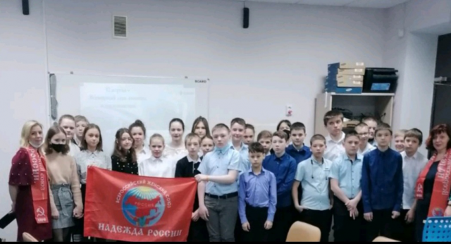 завод1 Активисты женского движения провели детские мероприятия в честь дня космонавтики