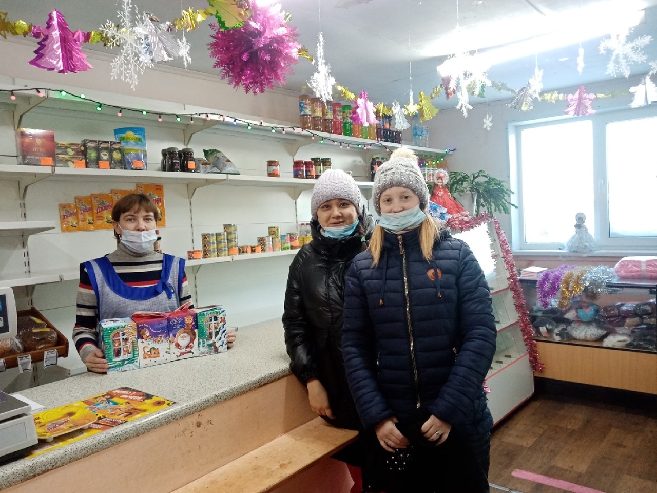 Регина Юхневич провела приём избирателей в д. Овсянникова